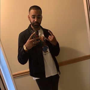 Meet your Posher, Anthony